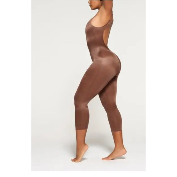 Skims Barely There Low Back Catsuit Jasper - Picture 4 of 8